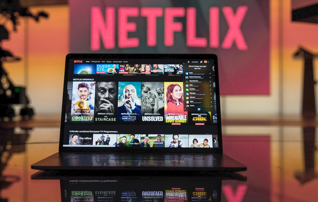 Netflix in Stock Plunge After Slowing Subscriber Growth