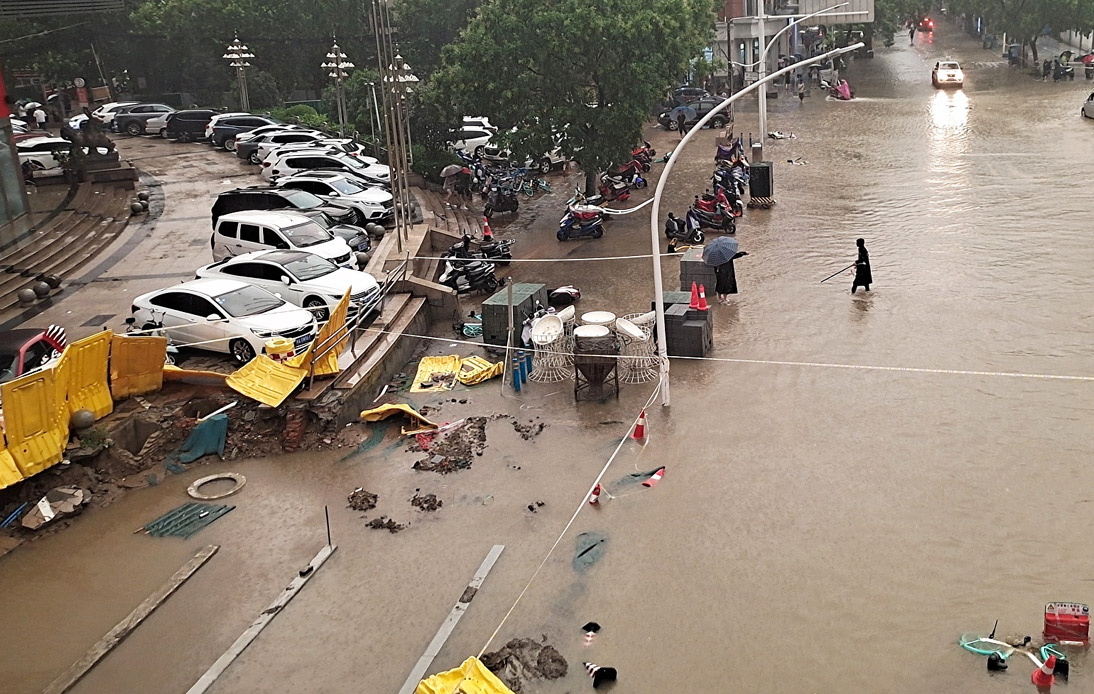 Torrential Rains Cause Flooding in China, Forcing Thousands To Evacuate