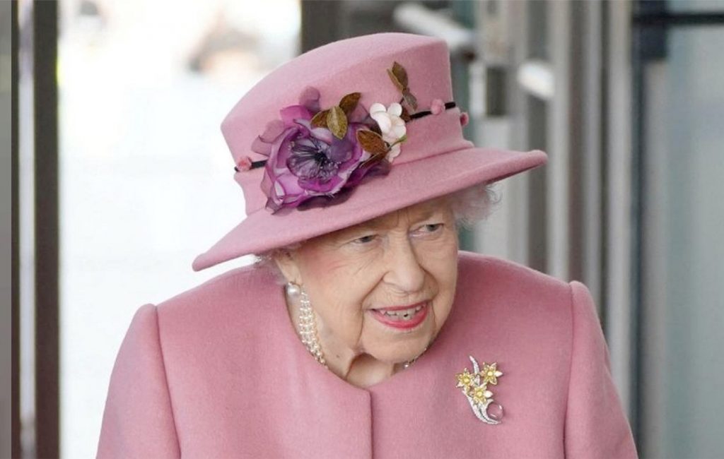 The Queen, 95, Confirmed To Have Tested Positive for Covid
