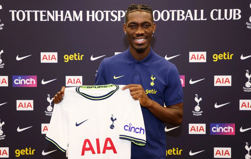 Tottenham Sign Yves Bissouma From Brighton for £25m
