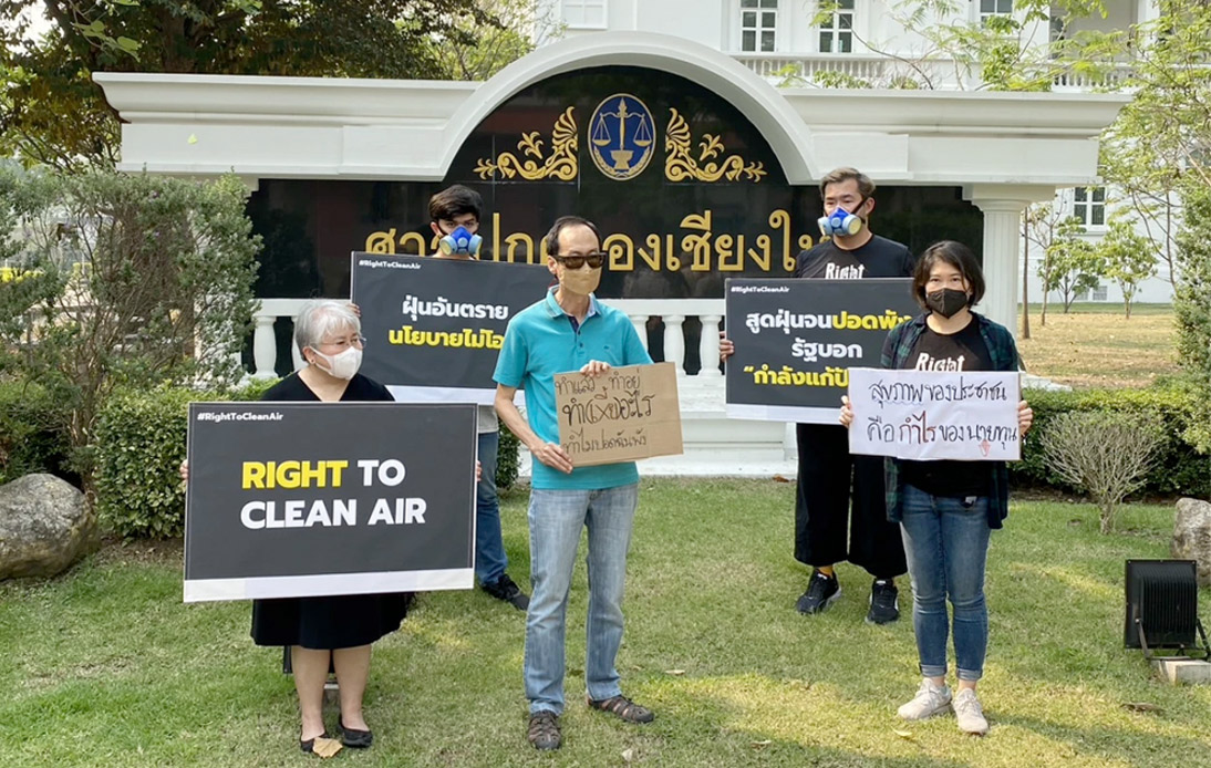 PM Sued by 1,700 Residents of Chiang Mai Over Smog Issues