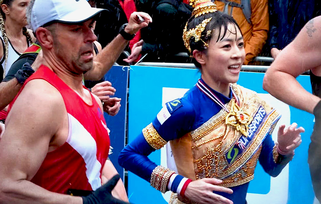 Thai Dentist in Traditional Dress Sets London Marathon Record