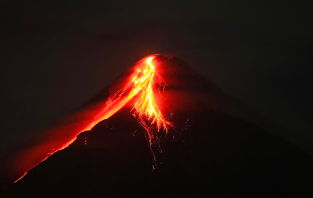 Philippine’s Volcanic Eruption Drives Thousands To Evacuate