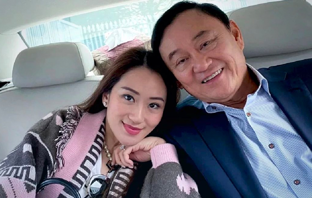 Thaksin Returning to Thailand on Tuesday, Daughter Confirms